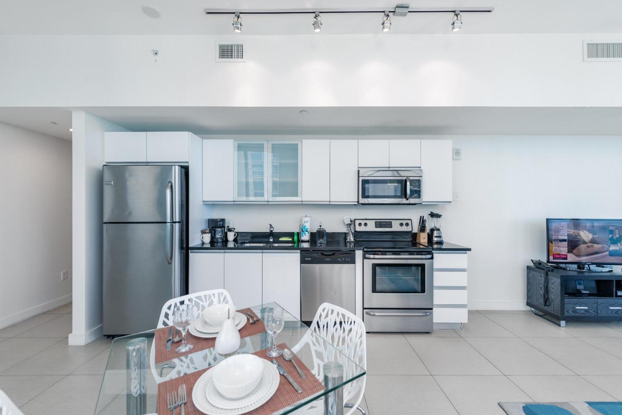 Bluebird Suites Monte Carlo Miami Beach Chambre photo