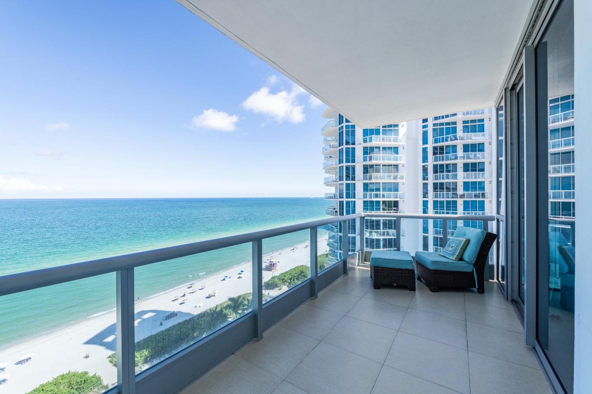 Bluebird Suites Monte Carlo Miami Beach Chambre photo