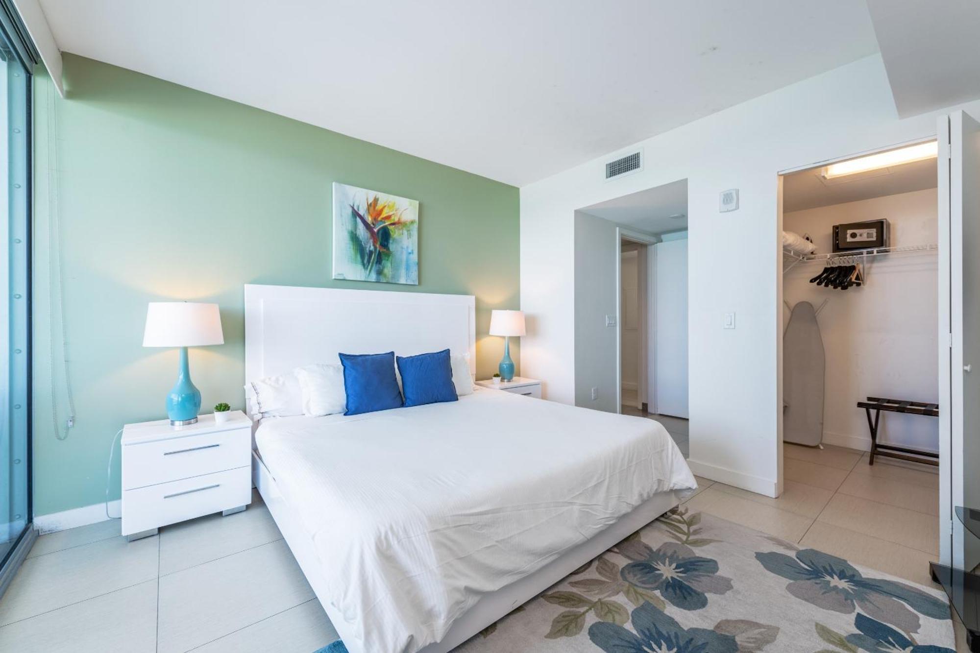 Bluebird Suites Monte Carlo Miami Beach Chambre photo