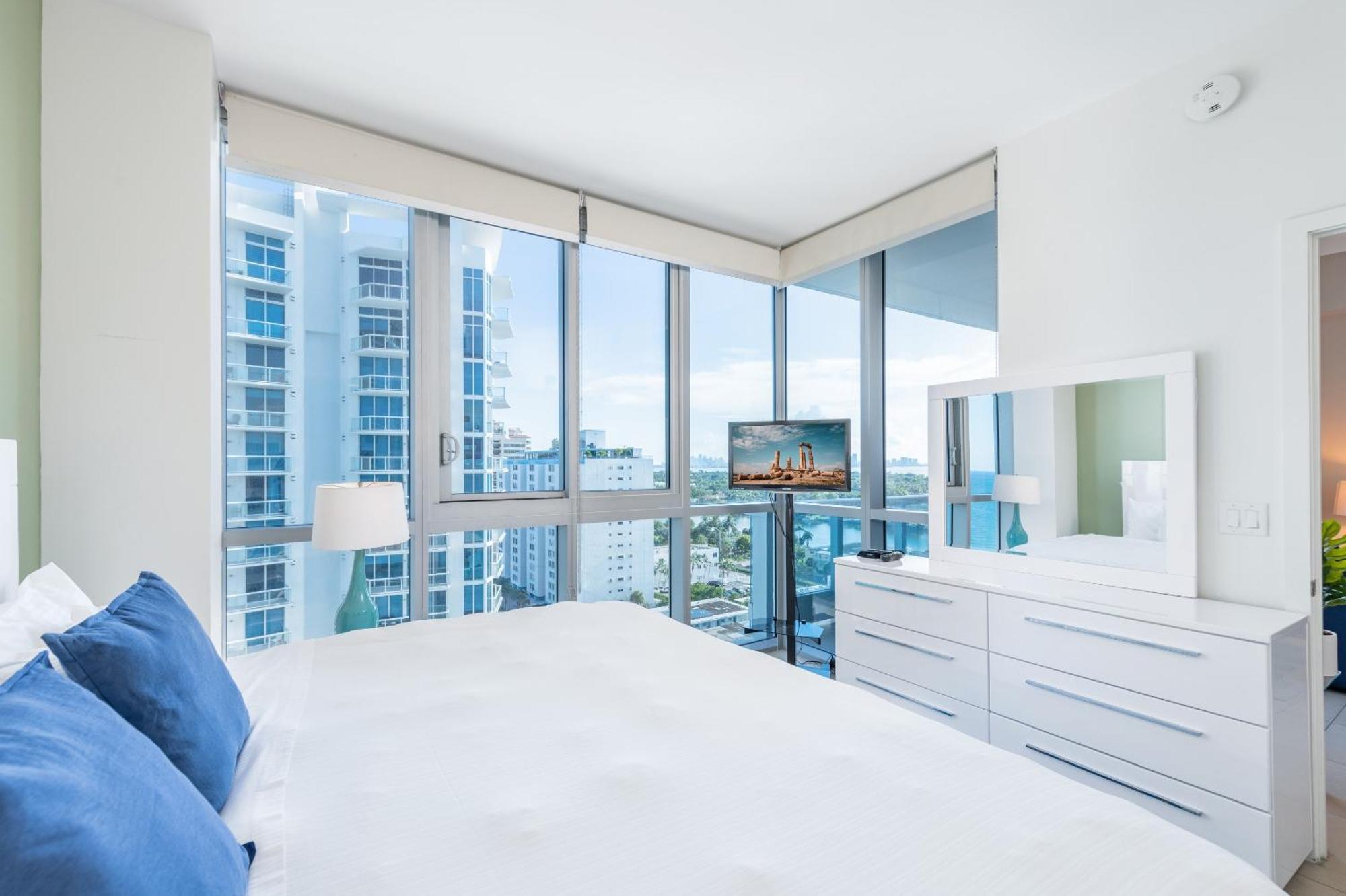 Bluebird Suites Monte Carlo Miami Beach Chambre photo